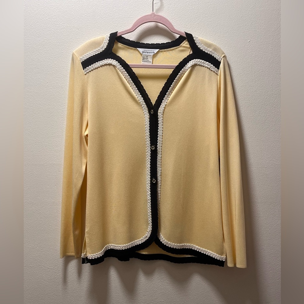 Exclusively Misook Stylish Chic Cardigan Sweater, W, Sz Small, Yellow with trim